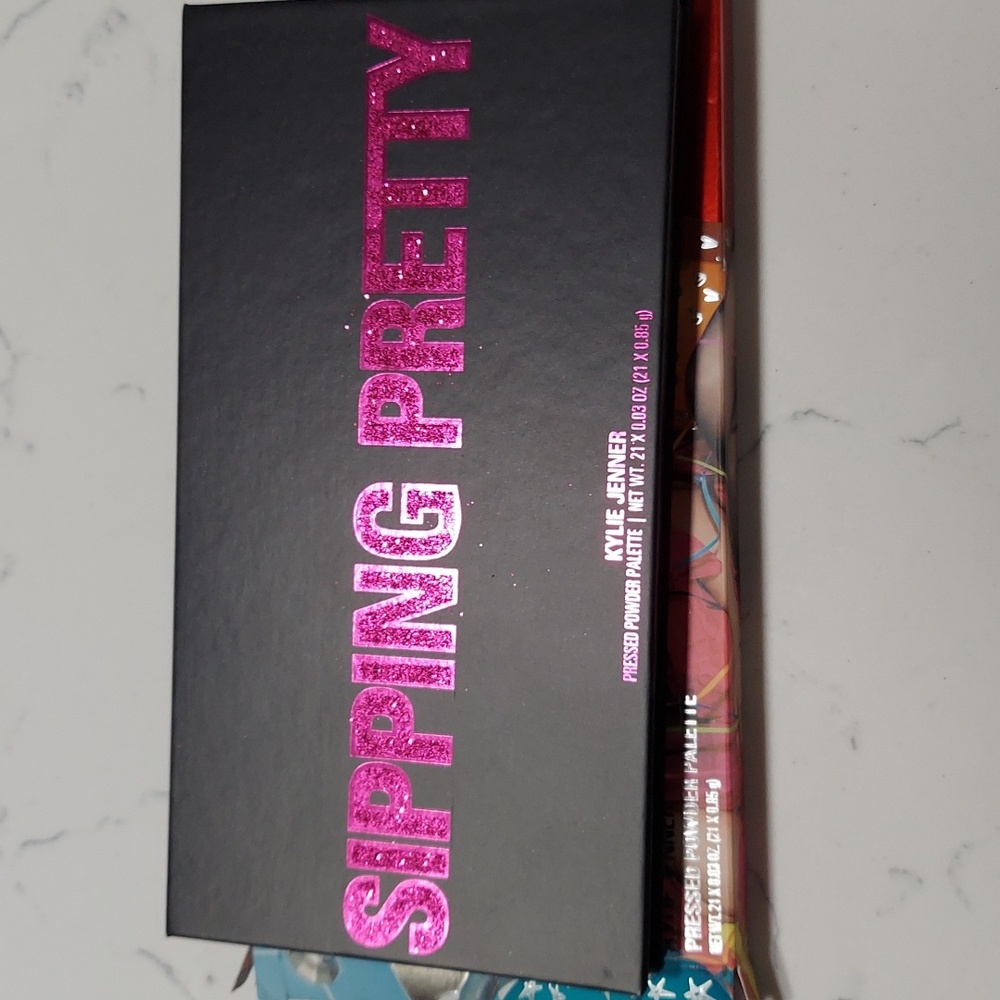 NIB Kylie Jenner Eyeshadow Palette - Picture 4 of 6